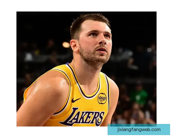 NBA复仇者联盟首发阵容揭晓 马克西自选蜘蛛侠 东契奇成雷神核心